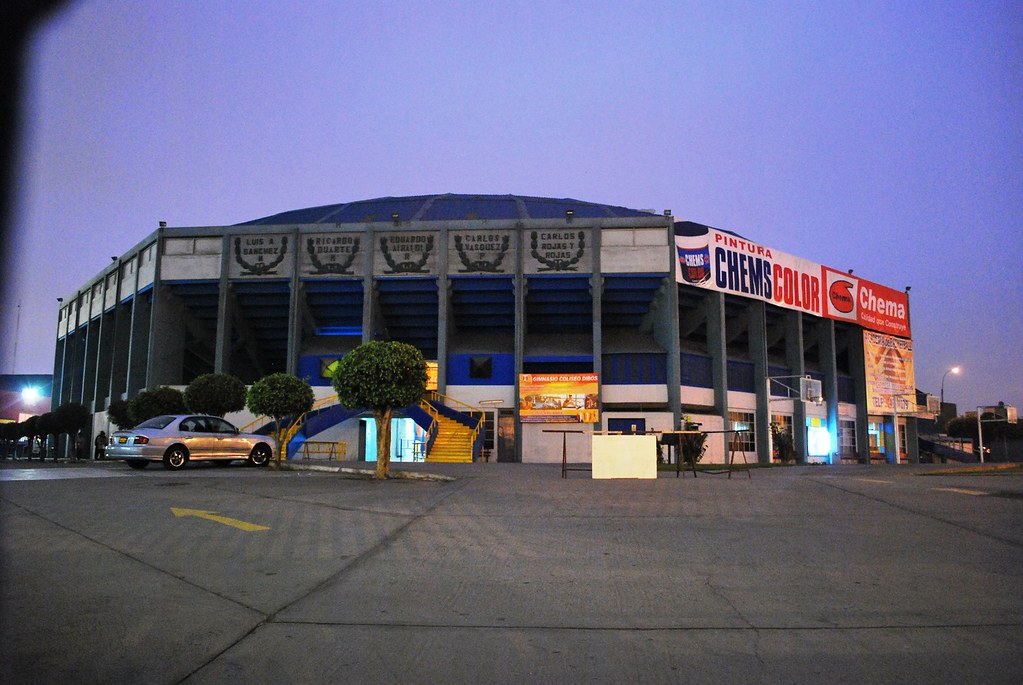 Coliseo Eduardo Dibós
